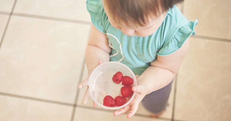 5 Tips for Discussing Food Allergies with Your Child