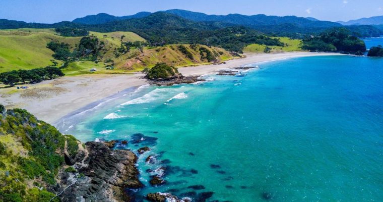 Explore the most amazing natural wonders of New Zealand