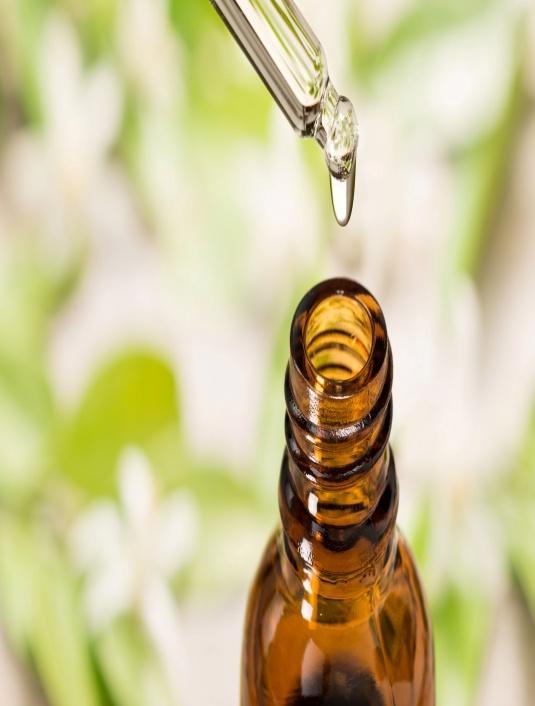 what-is-cbd-oil-the-cannabis-based-supplement-that-experts-say-can-treat-anxiety-and-joint-pain-136426786016502601-180501101010.jpg