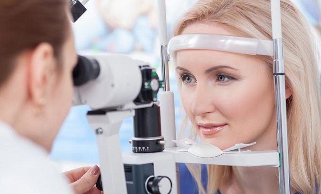 How Optometrists Perform Cataract Surgery