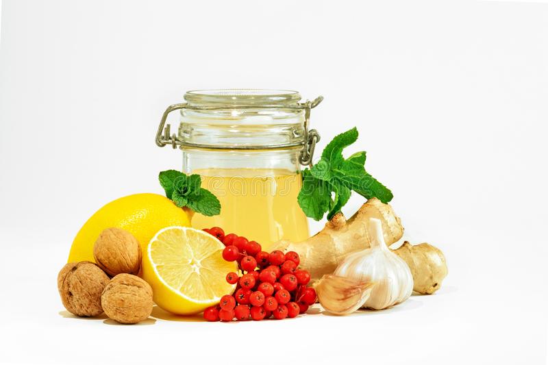 8 Natural Remedies for the Flu