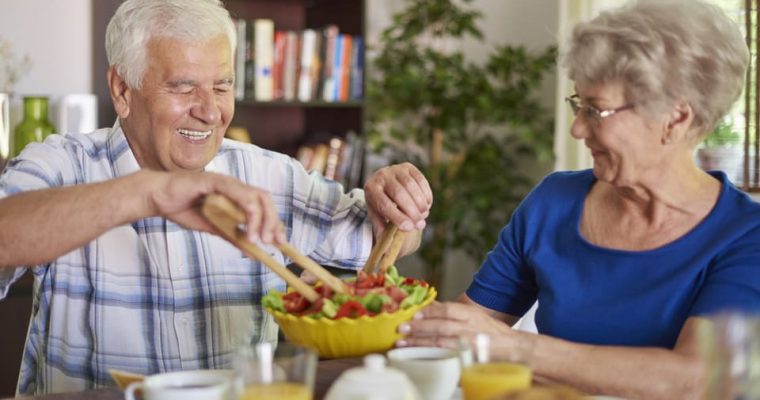4 Nutrition Tips for Seniors Over 65