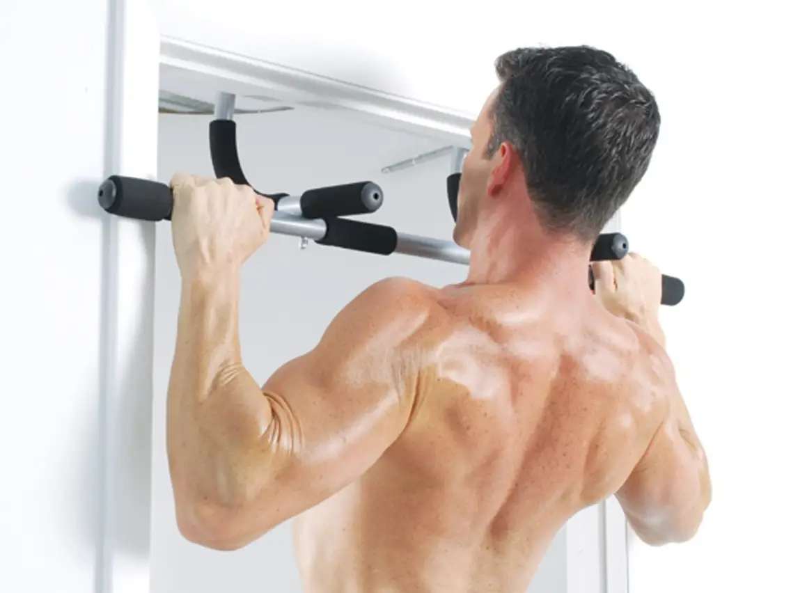How To Use Pull-Up Bar In The Right Way?